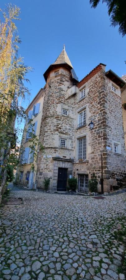 Maison Au Loup - Superbe Ancien Hotel Particulier Du Xvie Siecle Au Coeur De La Vieille Ville Du Puy Le Puy-en-Velay Екстериор снимка